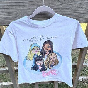 Bratz Cropped Graphic White T-Shirt